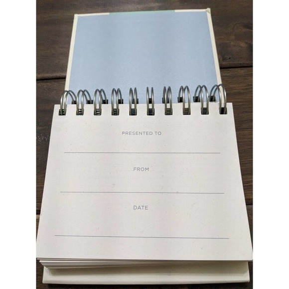 A Moment To Breathe: 366 Devotional Thoughts That Meet You in Your Everyday Mess - Picture 3 of 5